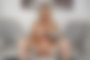 tania-amazon-matures-vr-1126.jpg