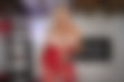 tania-amazon-matures-vr-1205.jpg